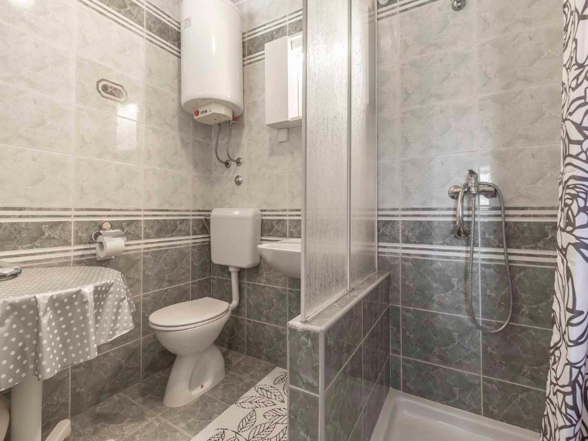 Apartments Radan Πόρετς Εξωτερικό φωτογραφία
