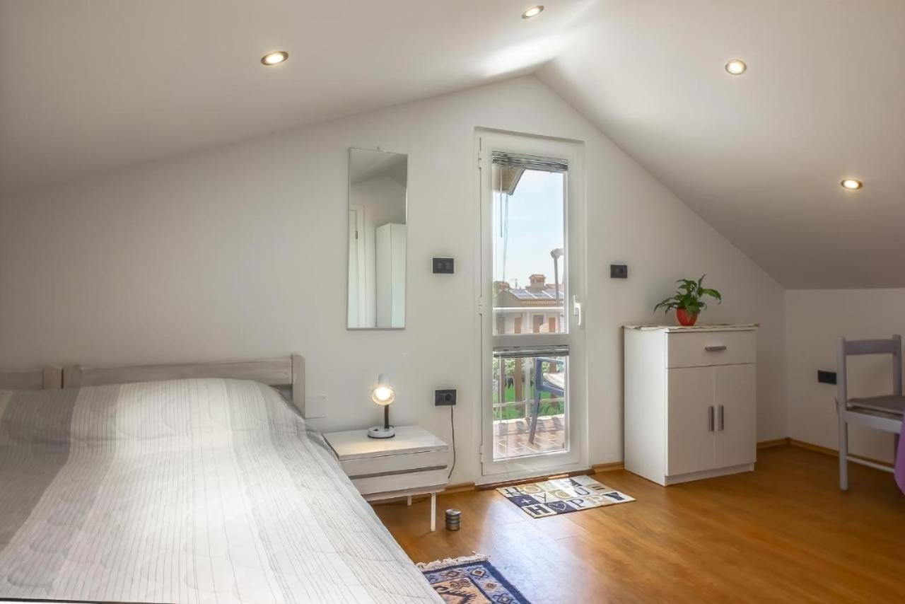 Apartments Radan Πόρετς Εξωτερικό φωτογραφία
