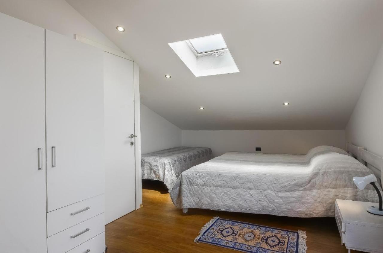 Apartments Radan Πόρετς Εξωτερικό φωτογραφία
